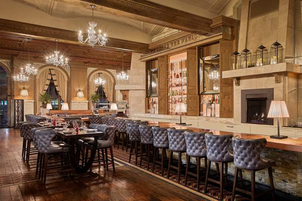 OAK Long Bar + Kitchen - Fairmont Copley Plaza Hotel