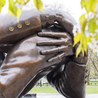 Embrace_Kyle_Klein_KKR59402