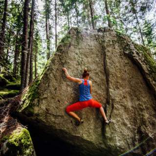 Bouldering in Quincy Quarries Reservation