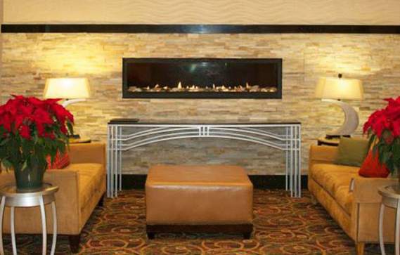 Crowne Plaza Boston Woburn