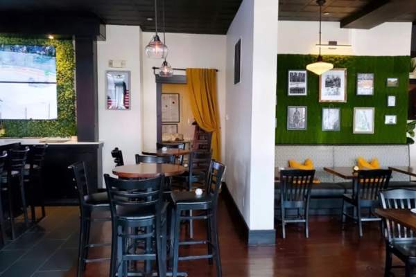 Park 54 Restaurant & Lounge