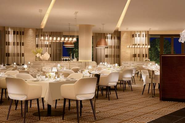 Rare Steakhouse- Encore Boston Harbor